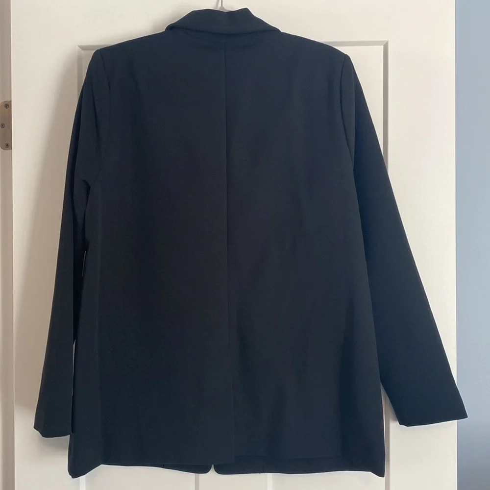 Old Navy blazer. NWT. Black - Picture 2 of 3